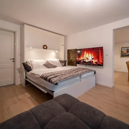 Lägenhet House Leska