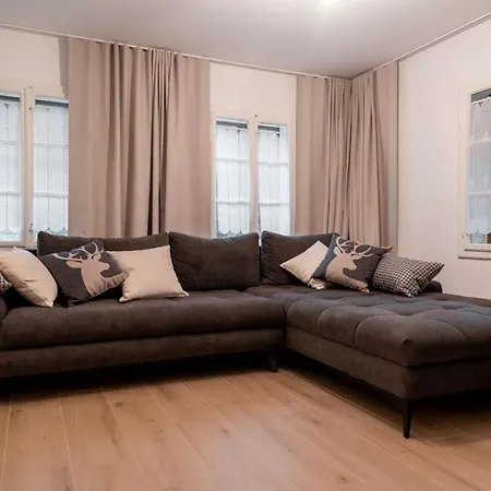 House Leska Apartment